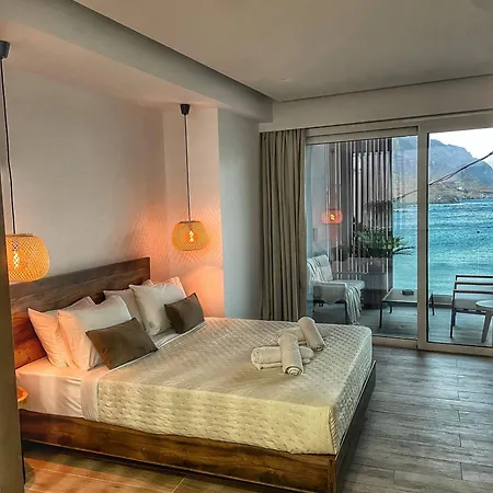 Coastline Of Paradise Luxury * Paranimfoi